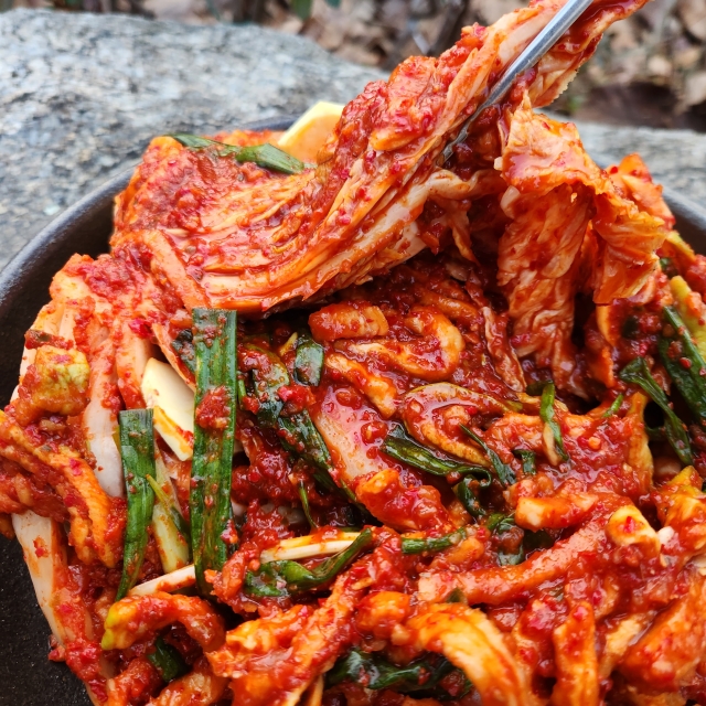 보쌈김치는 어디에서나 찰떡궁합 